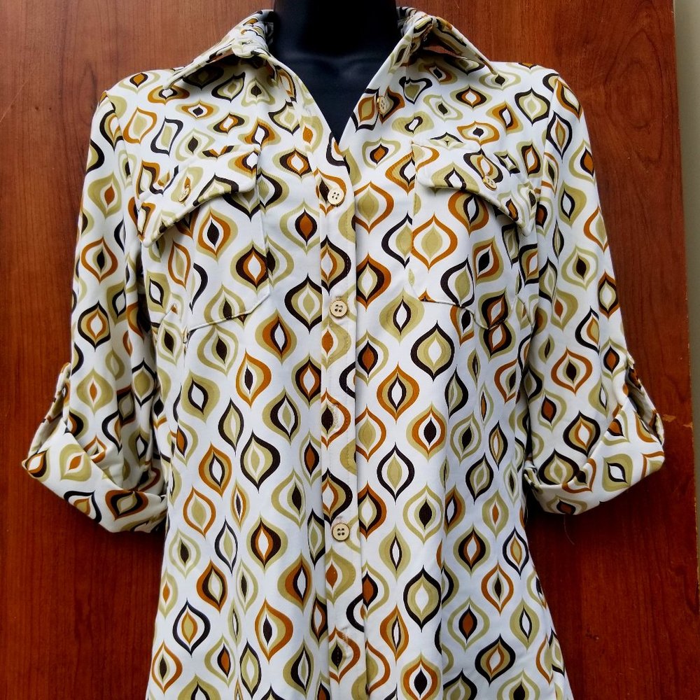 J. Mclaughlin fitted button-down XS